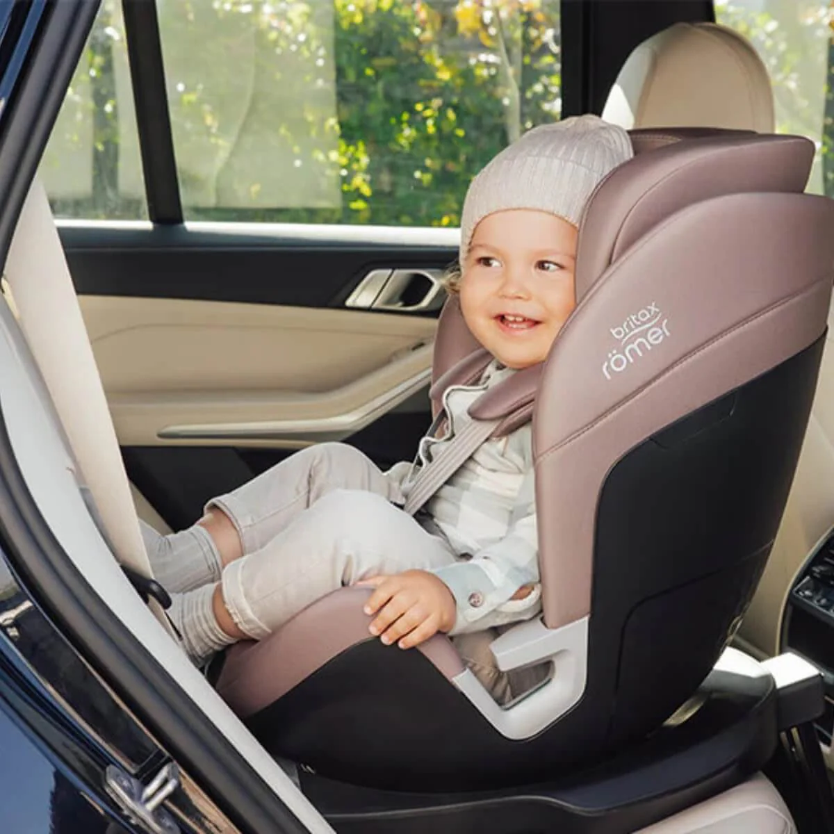 Britax Romer Swivel Convertible Car Seat - Image 11