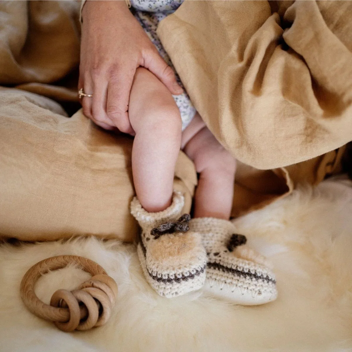 Classic NZ Short Wool Sheepskin Baby Sleep Rug - Image 3