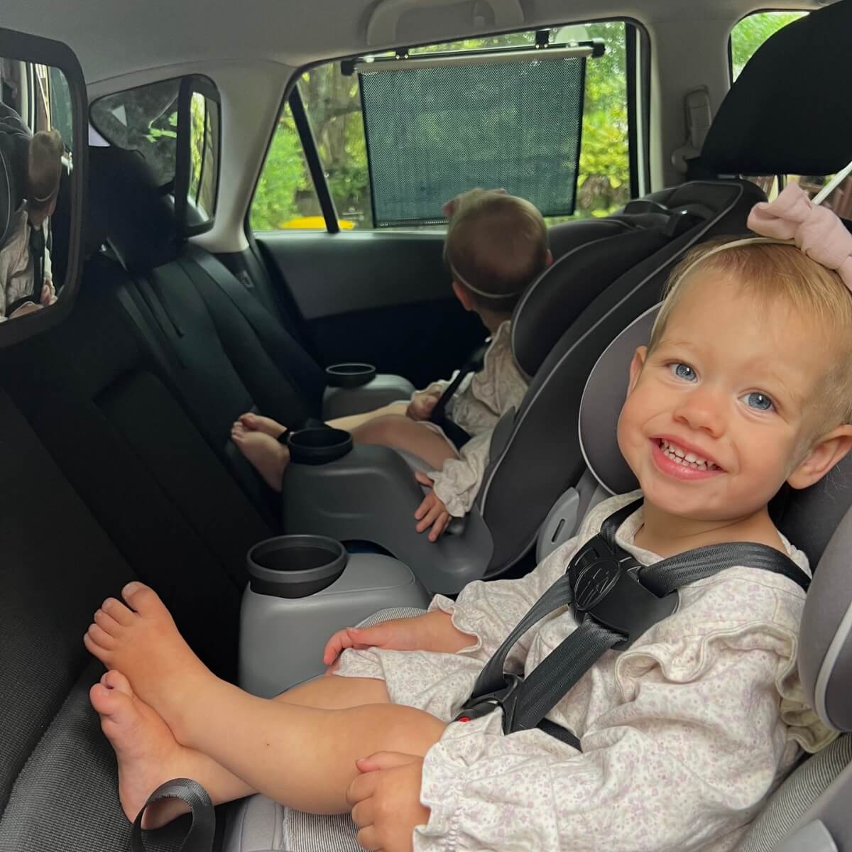 Dreambaby Extra Wide Adjustable Sun Shade - Image 3