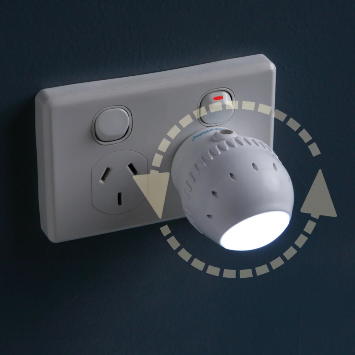 Dreambaby Swivel Auto Sensor Night Light - Image 3