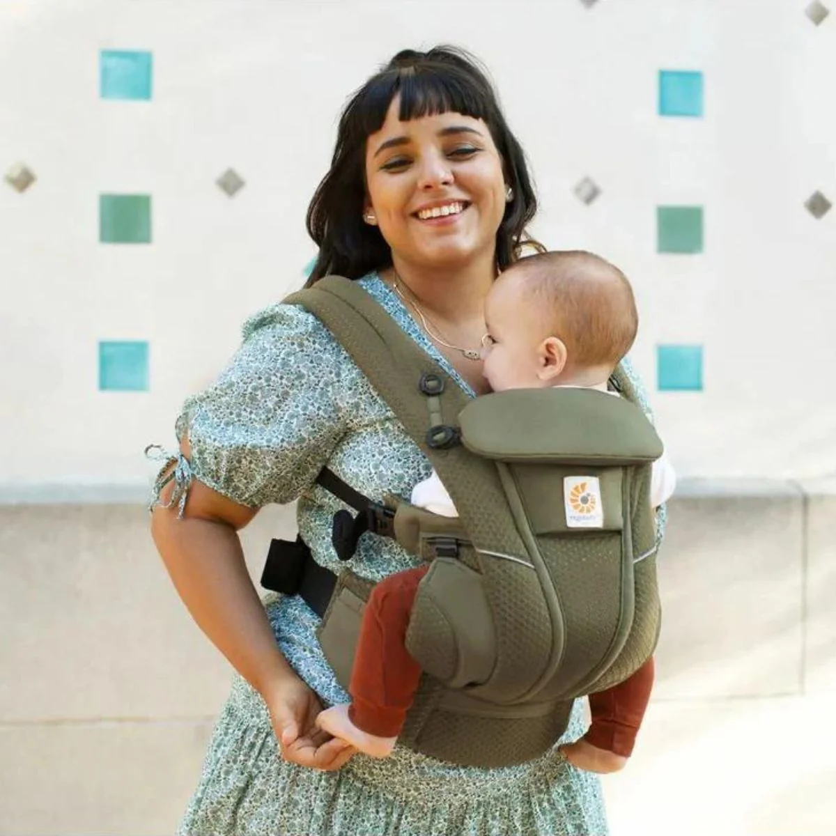 Ergobaby Omni Breeze Carrier - Image 11