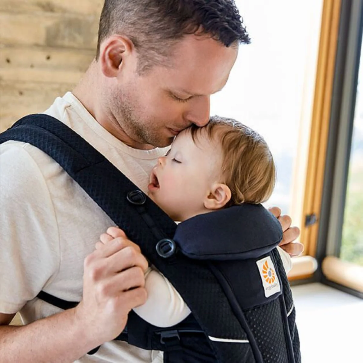 Ergobaby Omni Breeze Carrier - Image 17