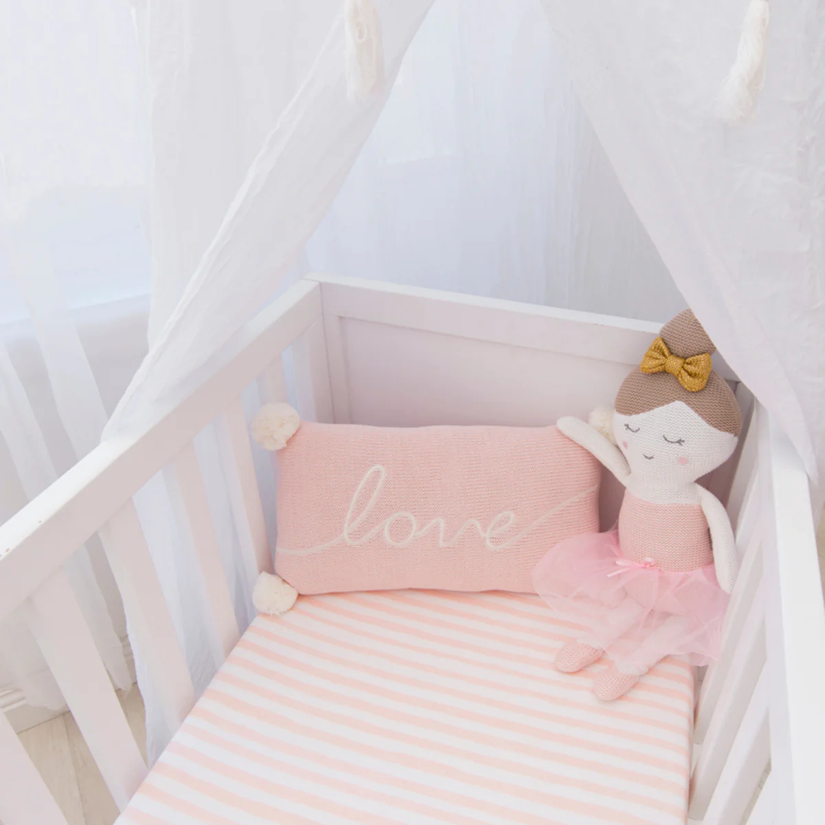 Lolli Living Meadow Cushion - Image 4