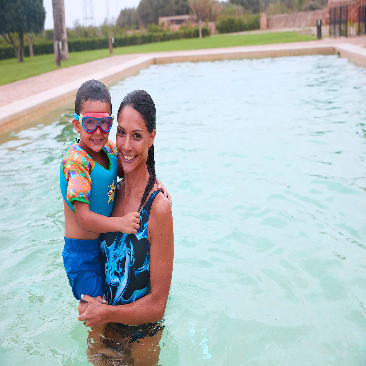 Zoggs Water Wings Vest - Image 14